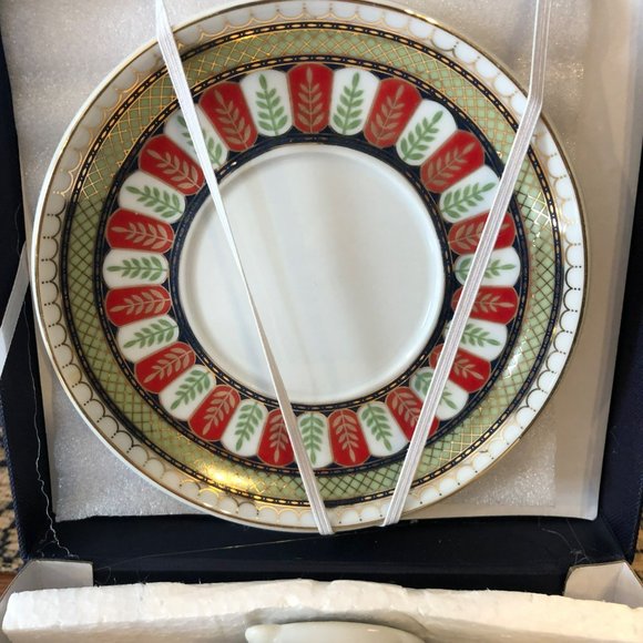 Sorelle Fine Porcelain Art Demitasse Tea Set In Box - Picture 6 of 9